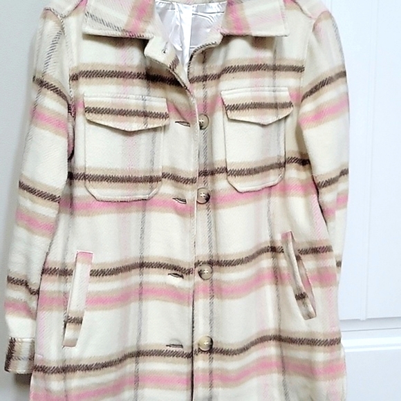 Sebby Shacket - Picture 4 of 4